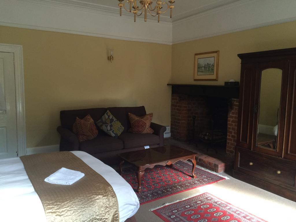 Harmondsworth Hall Guest House West Drayton  Δωμάτιο φωτογραφία